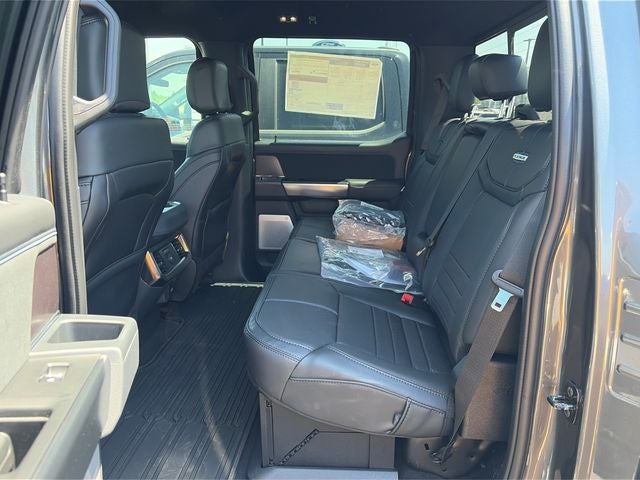2026 Ford F-350SD Platinum DRW