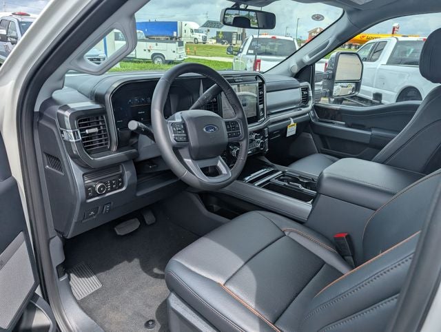 2026 Ford F-350SD Lariat DRW
