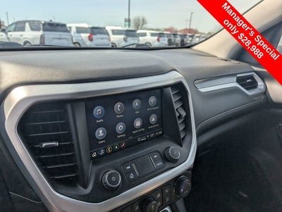 2023 GMC Acadia SLT