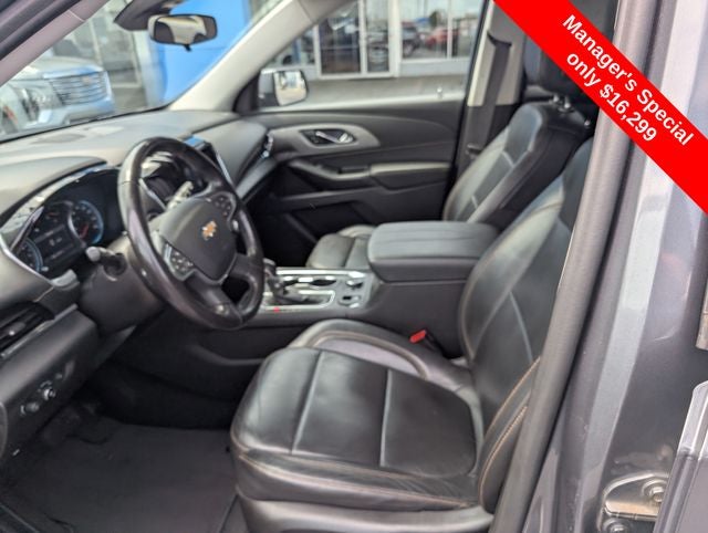 2021 Chevrolet Traverse LT Leather