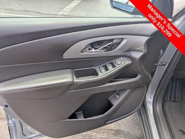 2021 Chevrolet Traverse LT Leather
