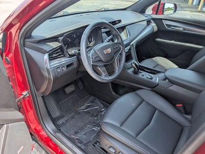 2023 Cadillac XT5 Luxury