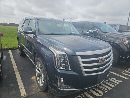 2019 Cadillac Escalade Premium Luxury in Columbus, OH - Coughlin Automotive