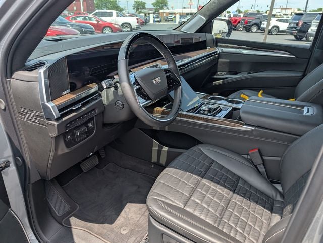 2026 Cadillac Escalade Platinum Luxury