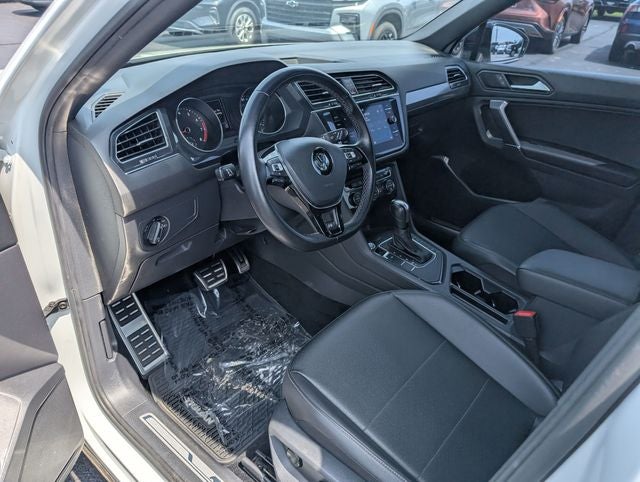 2020 Volkswagen Tiguan 2.0T SE R-Line Black