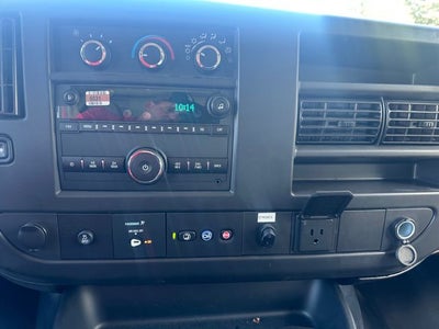 2025 Chevrolet Express Commercial Cutaway Van 139"