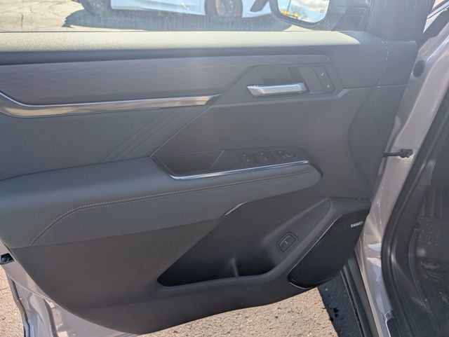 2026 GMC Acadia AWD AT4