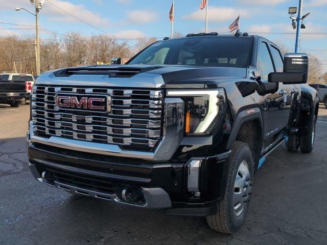 2026 GMC Sierra 3500HD Denali
