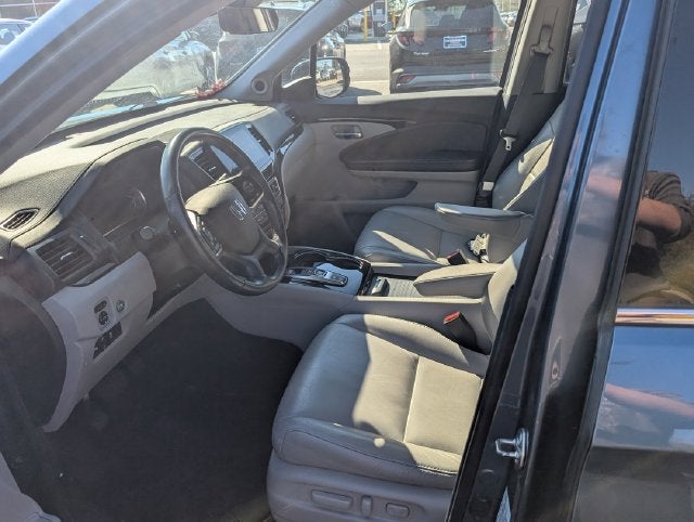 2021 Honda Pilot Touring 7 Passenger