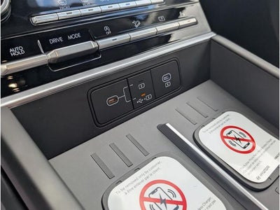 2026 Hyundai Santa Fe SE FWD