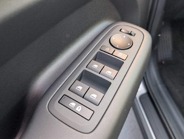 2027 Hyundai Santa Fe SE