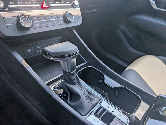 2027 Hyundai Santa Cruz SE