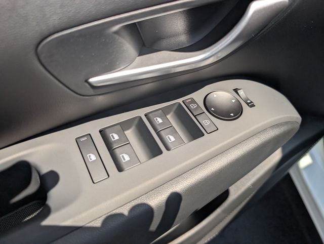 2027 Hyundai Santa Cruz SE