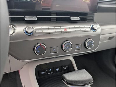 2026 Hyundai Kona SE AWD