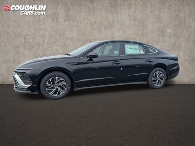 2026 Hyundai Sonata Hybrid Blue