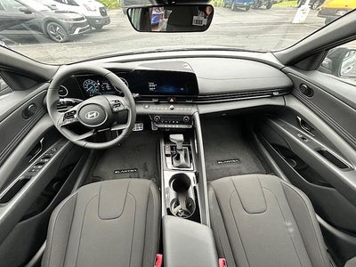 2025 Hyundai Elantra Hybrid SEL Sport
