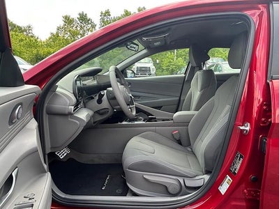 2025 Hyundai Elantra Hybrid SEL Sport