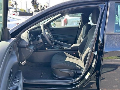 2025 Hyundai Elantra Hybrid SEL Sport