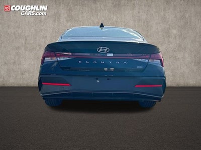 2025 Hyundai Elantra Hybrid SEL Sport