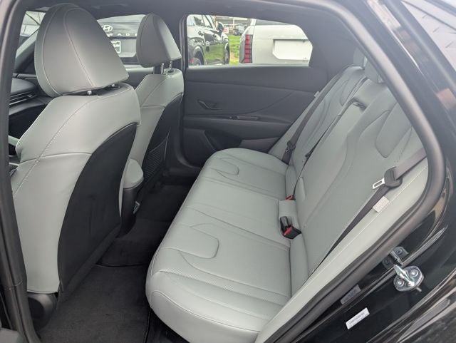 2026 Hyundai Elantra Hybrid Limited