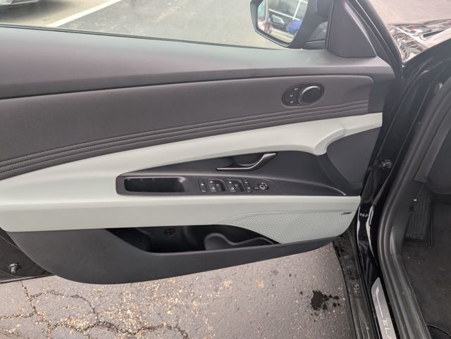 2026 Hyundai Elantra Hybrid Limited