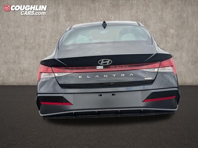 2026 Hyundai Elantra Hybrid Limited