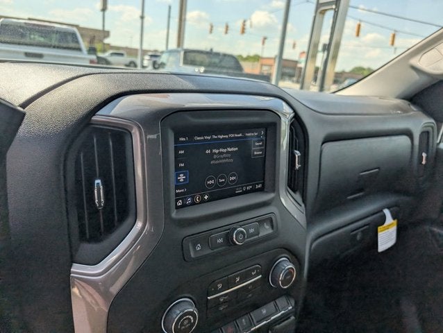2026 Chevrolet Silverado 2500HD 4WD Crew Cab 172" Custom