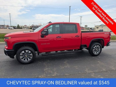 2026 Chevrolet Silverado 2500HD 4WD Crew Cab 159" Custom