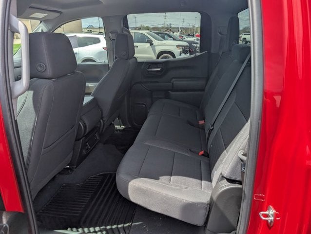 2023 Chevrolet Silverado 1500 4WD Crew Cab 147" Custom