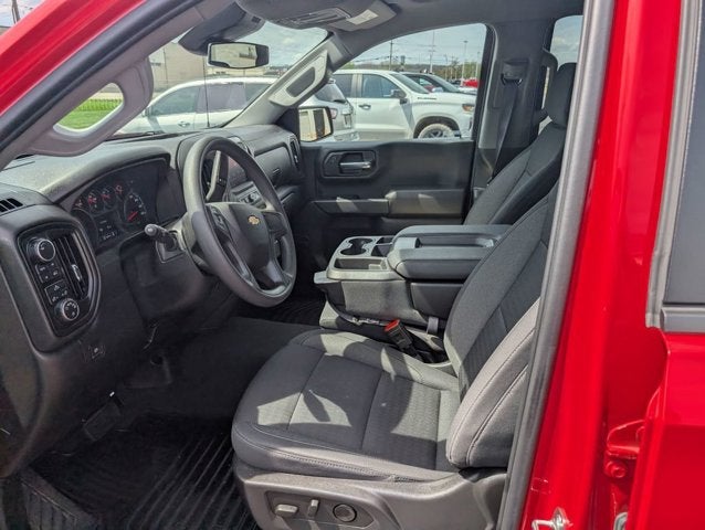 2023 Chevrolet Silverado 1500 4WD Crew Cab 147" Custom