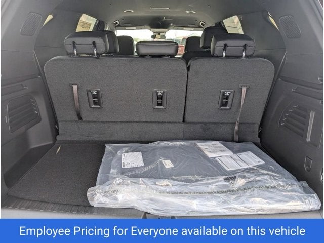 2025 Chevrolet Traverse FWD LT