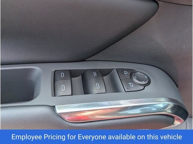 2025 Chevrolet Traverse FWD LT