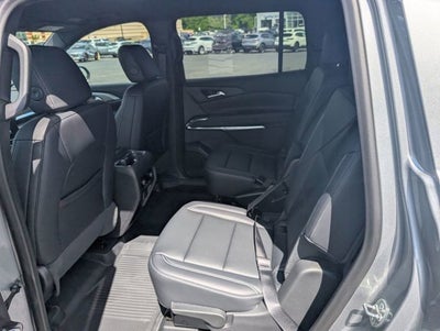 2026 Chevrolet Traverse AWD LT