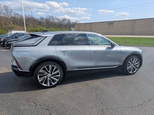 2025 Cadillac LYRIQ Luxury