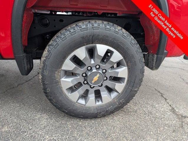 2026 Chevrolet Silverado 2500HD 4WD Crew Cab 159" Custom