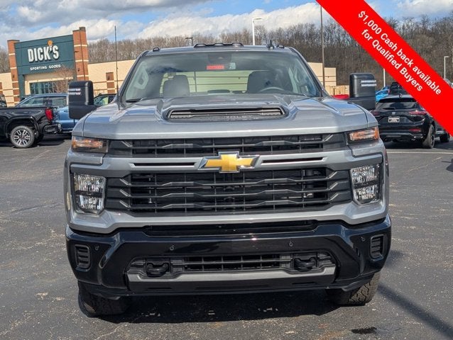 2026 Chevrolet Silverado 2500HD 4WD Crew Cab 159" Custom