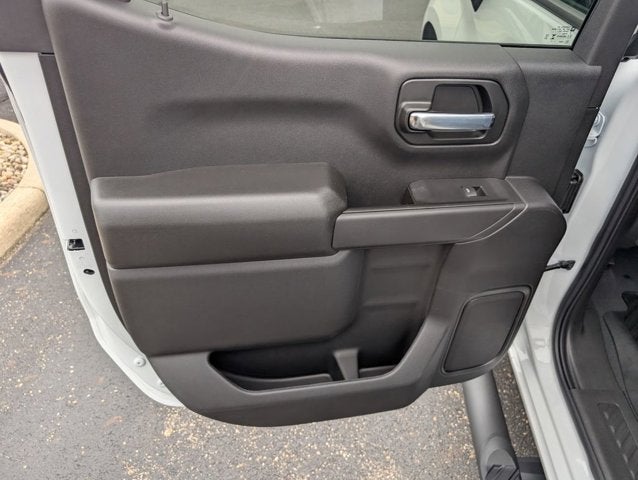 2026 Chevrolet Silverado 1500 4WD Crew Cab 147" Custom