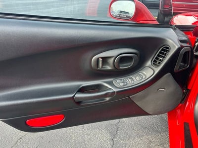 2000 Chevrolet Corvette Base