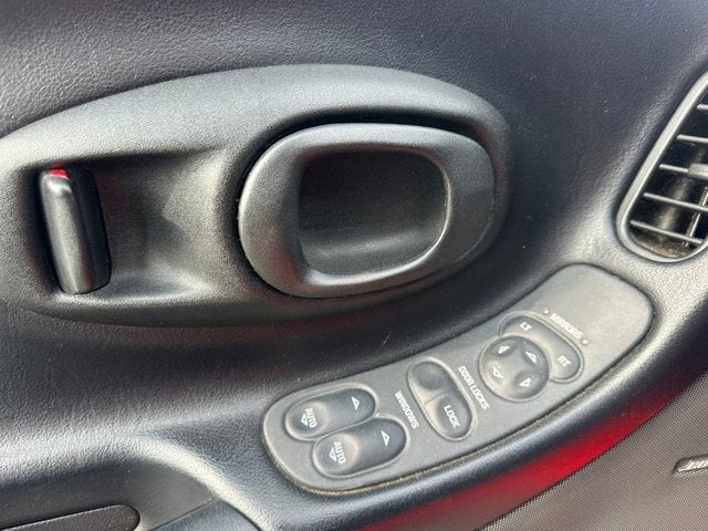 2000 Chevrolet Corvette Base