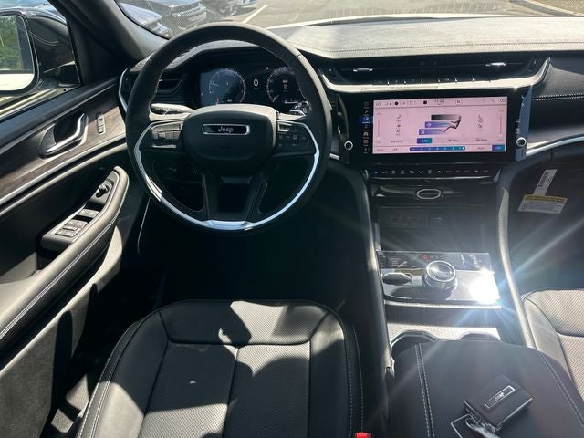 2026 Jeep Grand Cherokee Limited Reserve