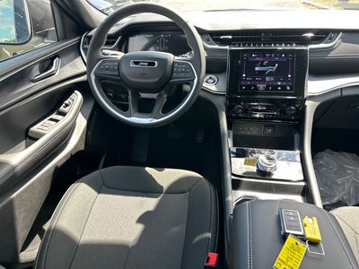 2026 Jeep Grand Cherokee L Laredo