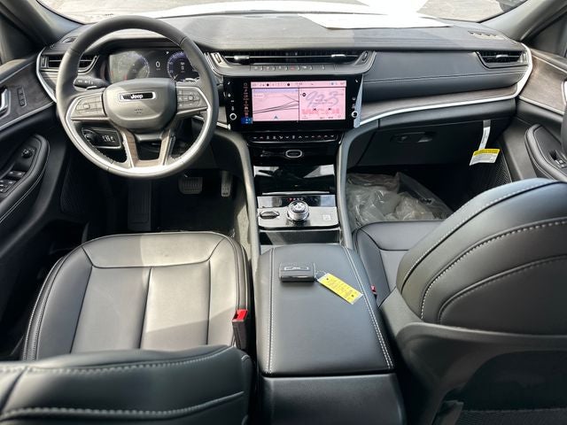 2027 Jeep Grand Cherokee L Limited