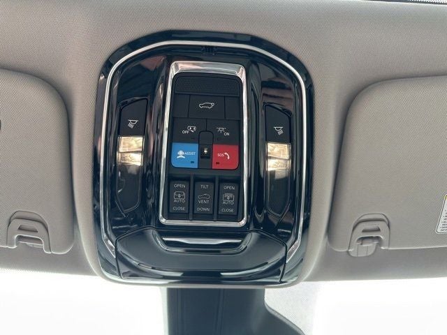 2024 Jeep Grand Wagoneer L Base