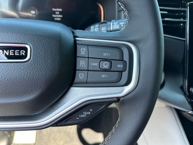 2026 Jeep Grand Wagoneer Limited Altitude