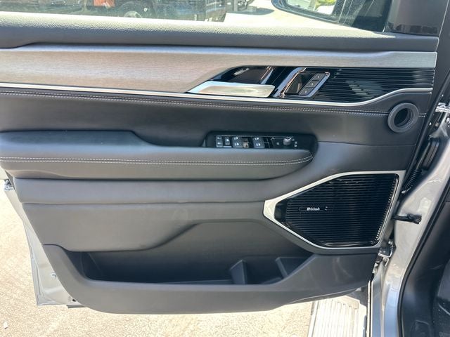 2026 Jeep Grand Wagoneer Limited Reserve