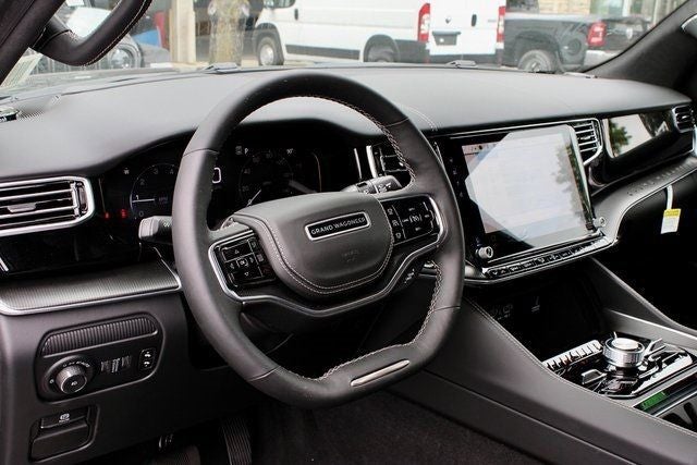 2024 Jeep Grand Wagoneer Series II