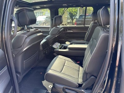 2024 Jeep Grand Wagoneer Series II