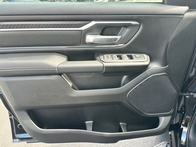 2027 RAM 1500 Big Horn/Lone Star