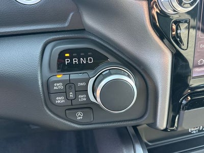2027 RAM 1500 Big Horn/Lone Star
