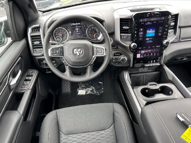 2027 RAM 1500 Big Horn/Lone Star